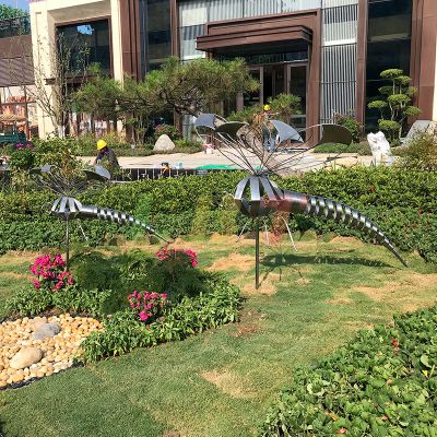 售楼部花园草坪摆放镂空不锈钢蜻蜓博鱼网页版