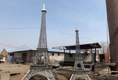 广场摆放不锈钢埃菲尔铁塔建筑博鱼网页版