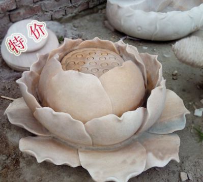 小区池塘莲花石雕荷叶博鱼网页版