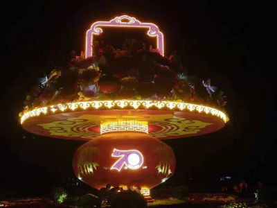户外广场大型景观玻璃钢彩绘夜晚照明花篮博鱼网页版
