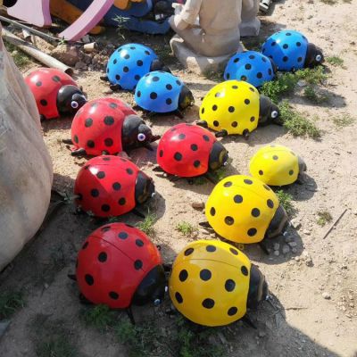 玻璃钢七星瓢虫造型博鱼网页版