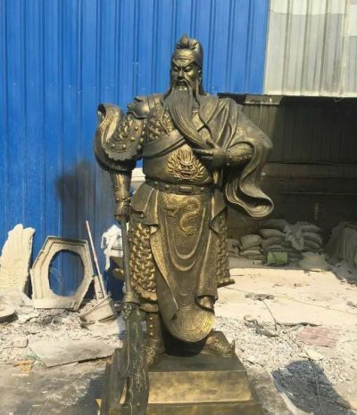 户外广场不锈钢仿铜摸胡子的关公博鱼网页版