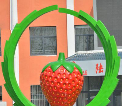 小区玻璃钢草莓博鱼网页版