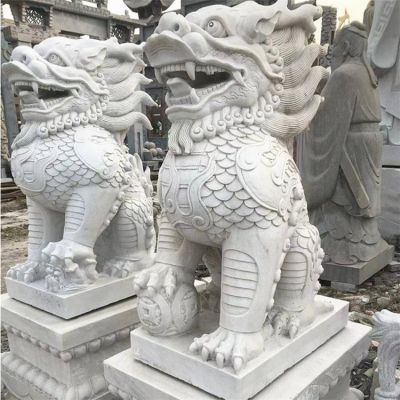 别墅庭院门口大型大理石石雕麒麟博鱼网页版