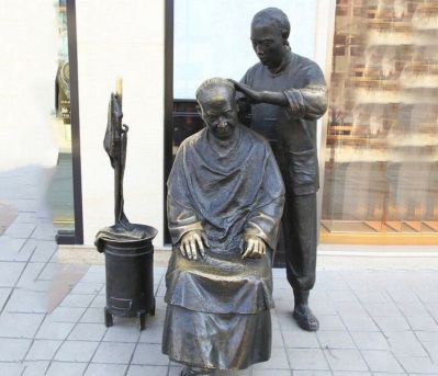 步行街民俗文化人物剃头铸造黄铜博鱼网页版