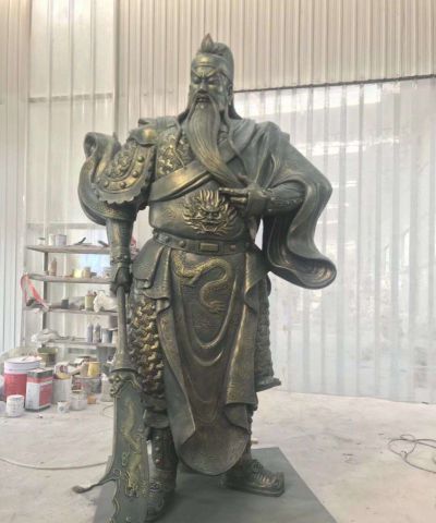 不锈钢仿铜站立的关公博鱼网页版