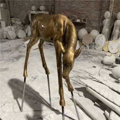 玻璃钢仿铜户外景观梅花鹿博鱼网页版
