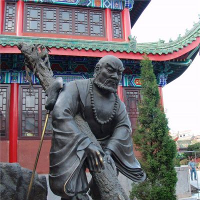 鲁智深拔树铜雕情景博鱼网页版