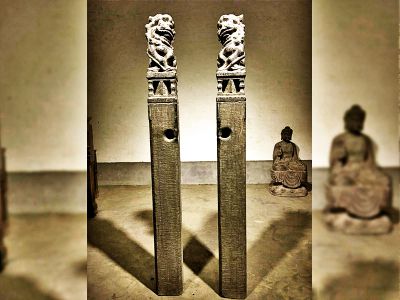 新中式庭院门前摆放狮子拴马柱博鱼网页版