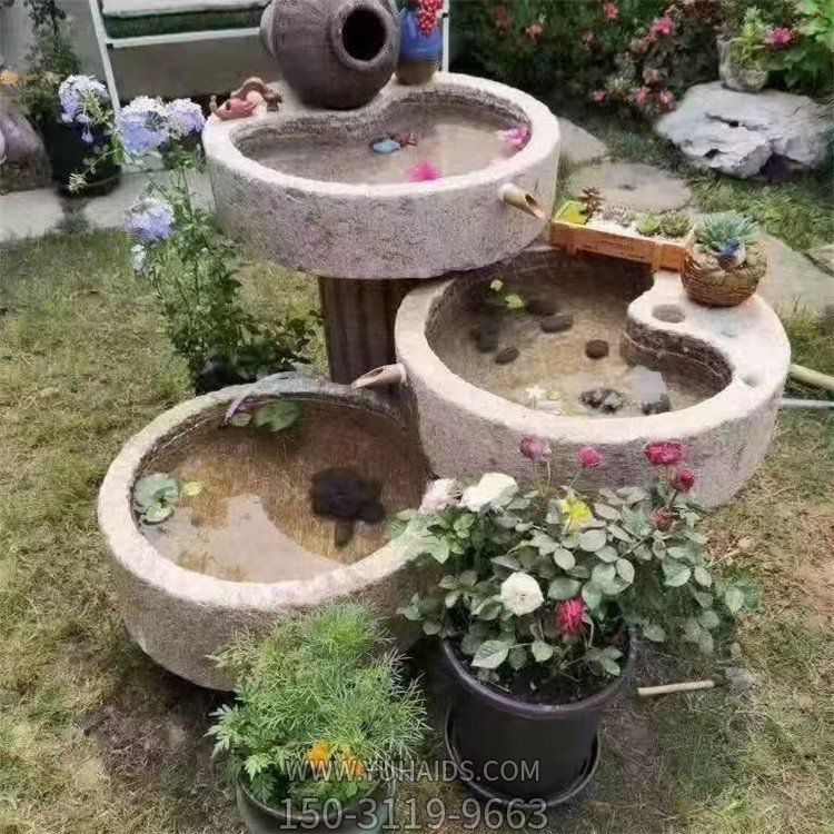 石磨盘组成的庭院流水摆件博鱼网页版