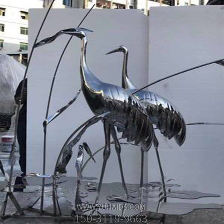 户外大型不锈钢镜面火烈鸟博鱼网页版