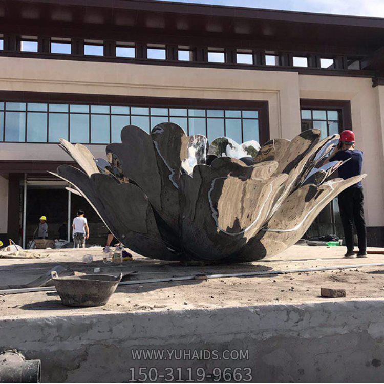 酒店别墅不锈钢镜面大型莲花摆件博鱼网页版