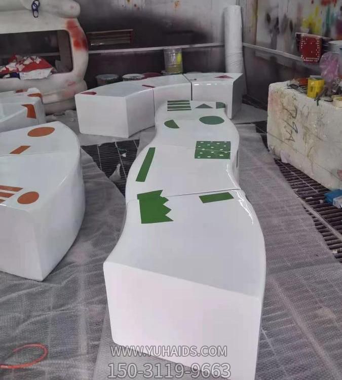 商场小区摆放玻璃钢作用博鱼网页版