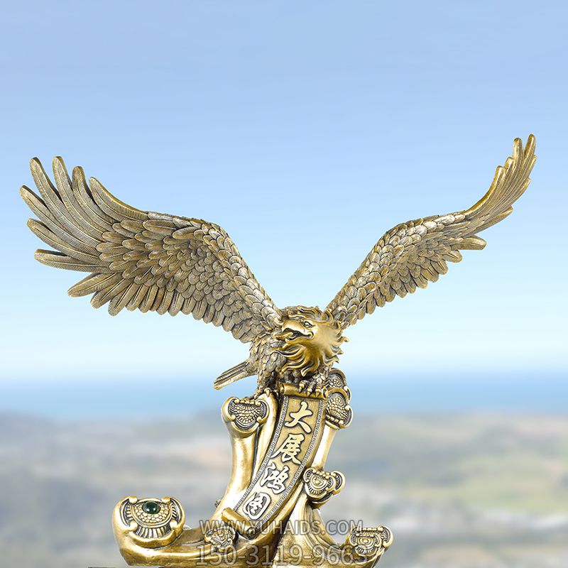 户外空中飞舞的不锈钢老鹰博鱼网页版