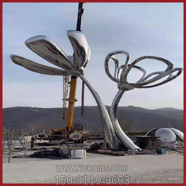 广场不锈钢大型镂空抛光工艺花朵小品博鱼网页版