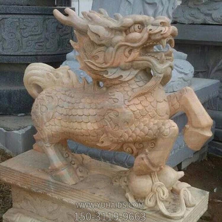 企业公司门前摆放汉白玉石雕狮子瑞兽博鱼网页版