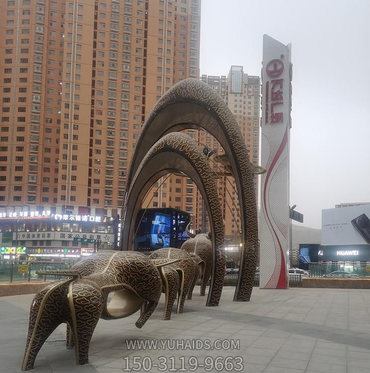 大型黄铜广场精神堡垒文化街景观博鱼网页版
