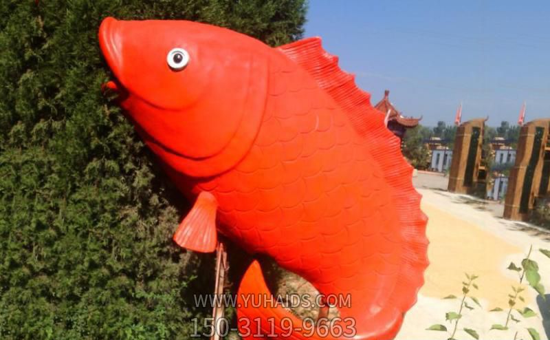 商厦海边一只大号不锈钢红色鲤鱼博鱼网页版