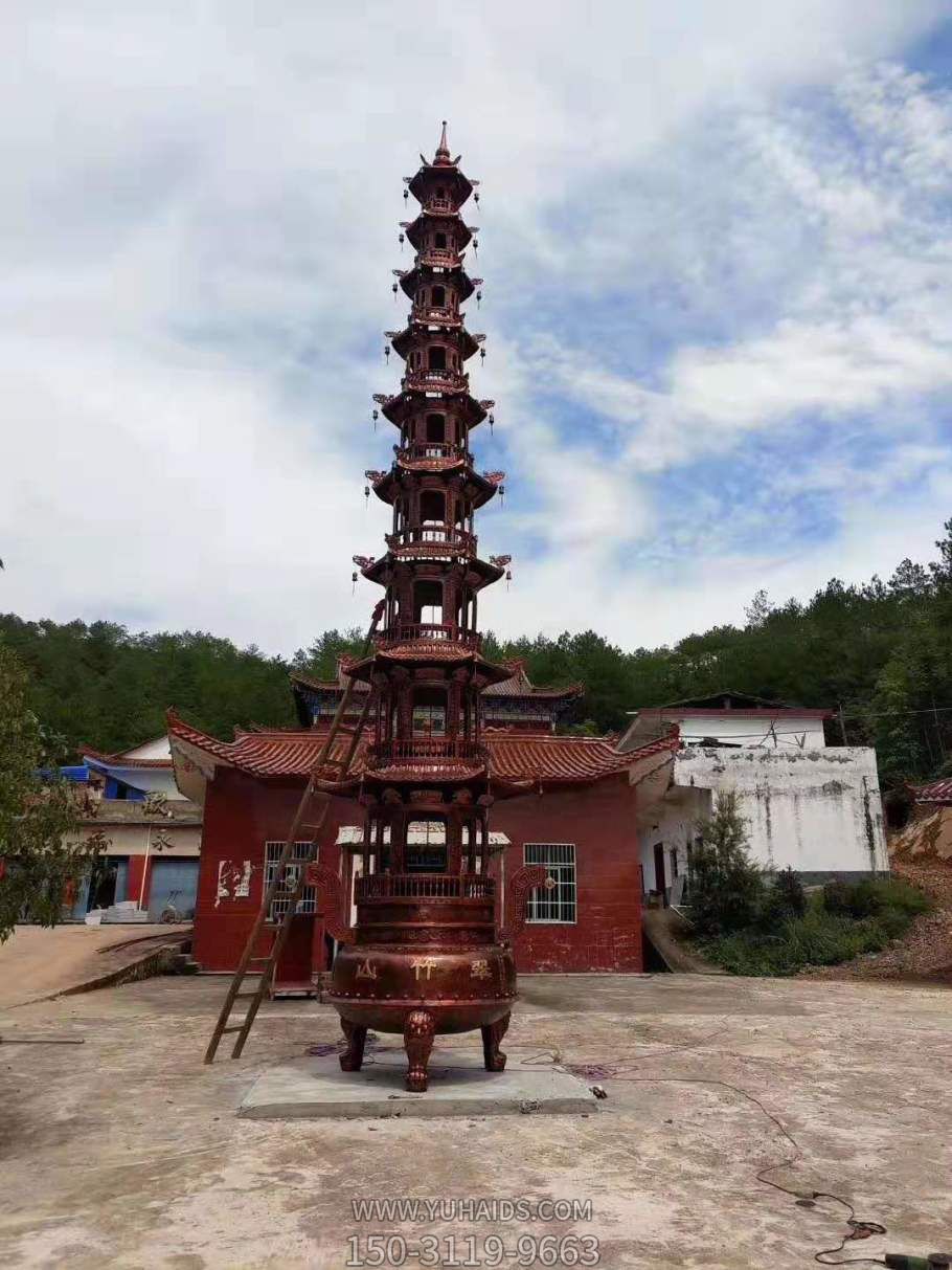 寺庙景点摆放铸铁千佛塔装饰摆件　博鱼网页版