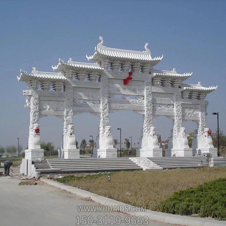 汉白玉优质天然石材浮雕龙纹五门牌坊石雕博鱼网页版