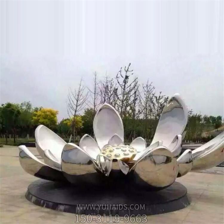 不锈钢镜面户外大型绽放的莲花景观博鱼网页版