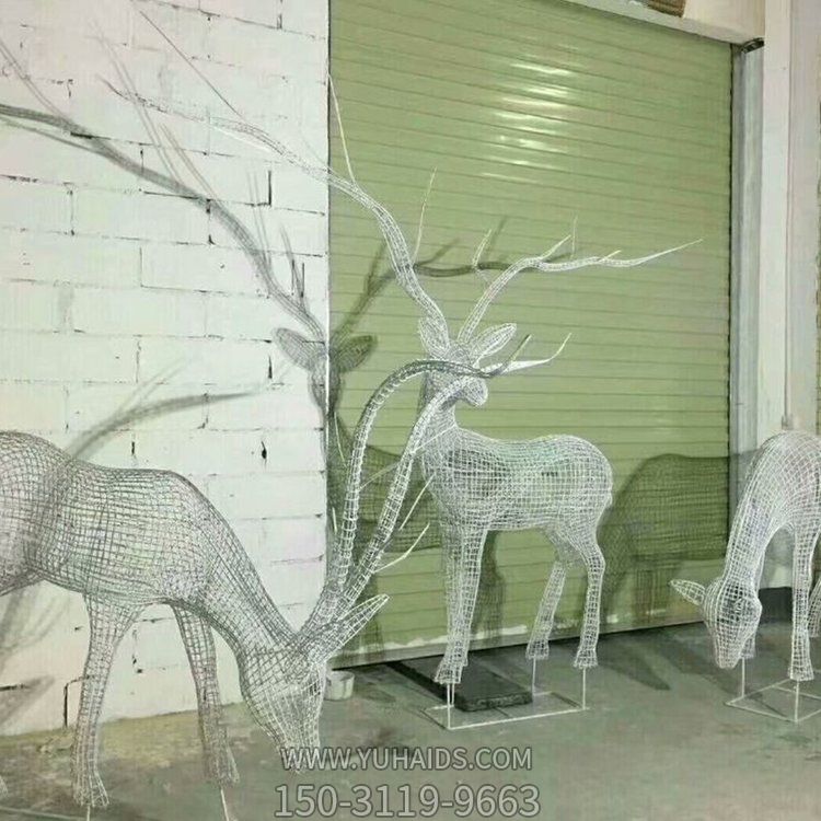 不锈钢铁艺网格鹿小区楼盘绿地落地小品博鱼网页版