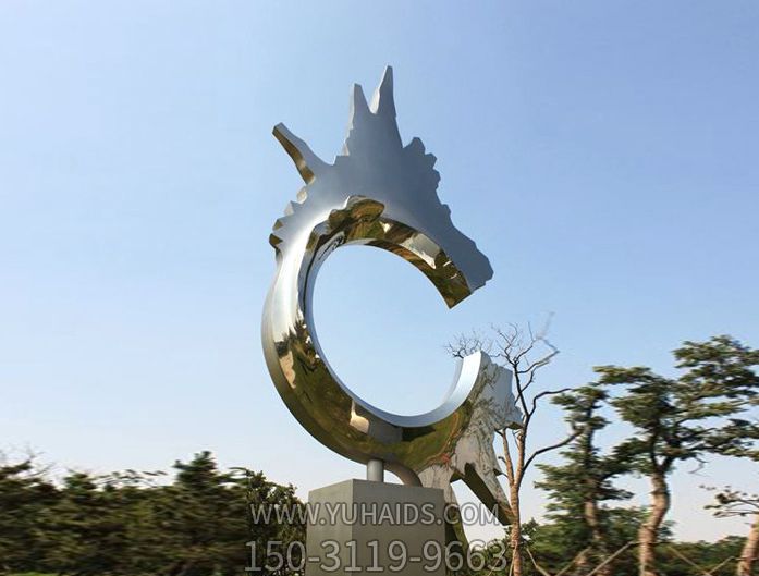 城市广场抽象不锈钢镜面龙到时博鱼网页版