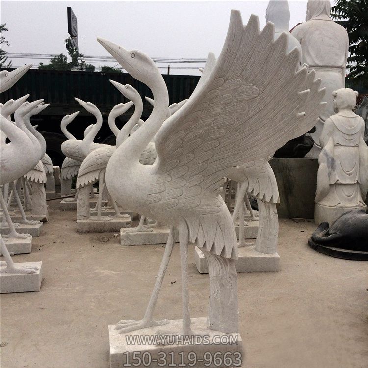 汉白玉石雕大型户外景观鹤博鱼网页版