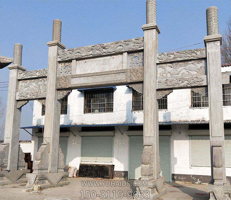园林景区门口摆放简易三门石牌坊石雕博鱼网页版