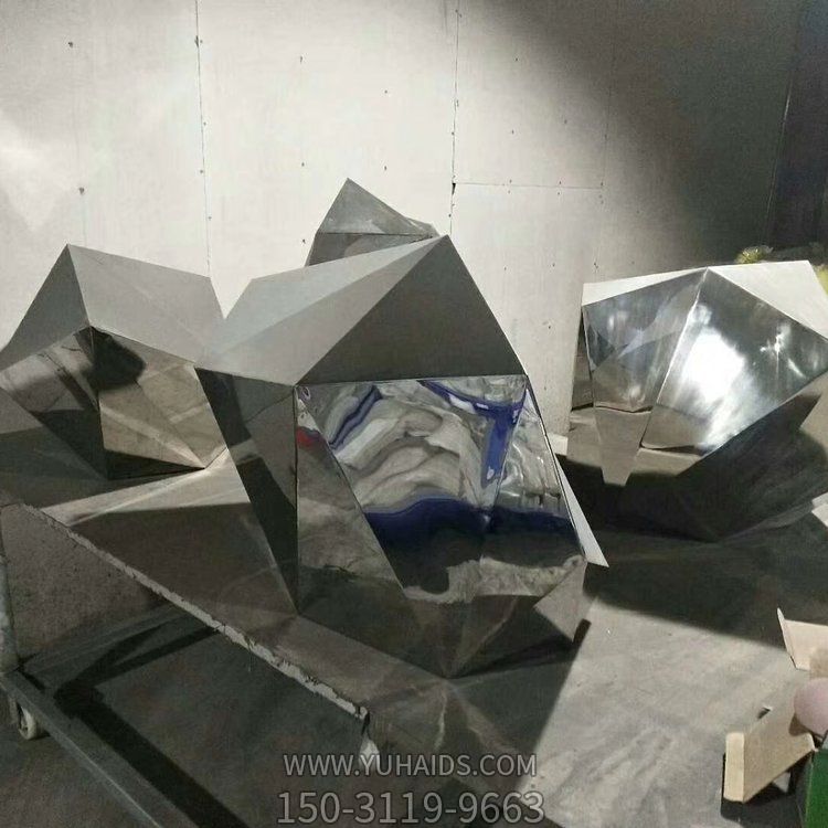 几何块面大型不锈钢石头摆件博鱼网页版
