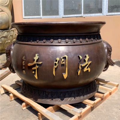 景区寺院摆放圆形铸铁香炉博鱼网页版