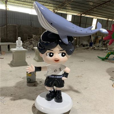 海洋公园创意景观玻璃钢卡通人物头顶上的鲸鱼博鱼网页版