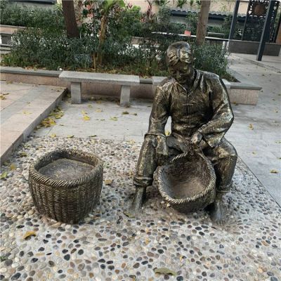 玻璃钢仿铜户外街道情景编篮子的人物博鱼网页版