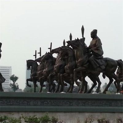 广场大型铜雕战马博鱼网页版