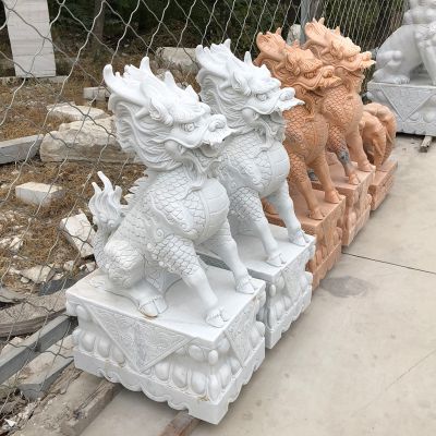 庭院大理石石雕麒麟到时