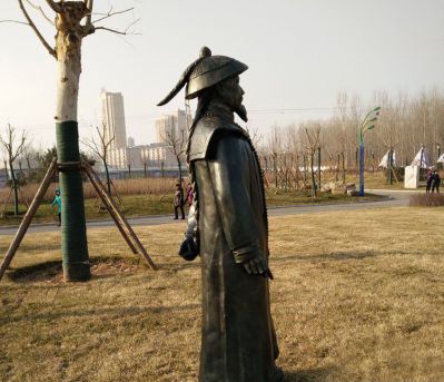 公园广场草坪摆放站立铸铜爱国人物林则徐铜博鱼网页版