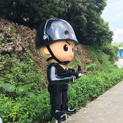 玻璃钢卡通户外执勤的警察博鱼网页版