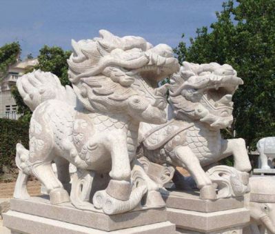 汉白玉石雕庭院别墅小区装饰品镇宅神兽麒麟博鱼网页版
