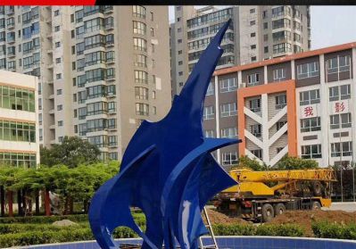 城市街道创意玻璃钢抽象帆博鱼网页版