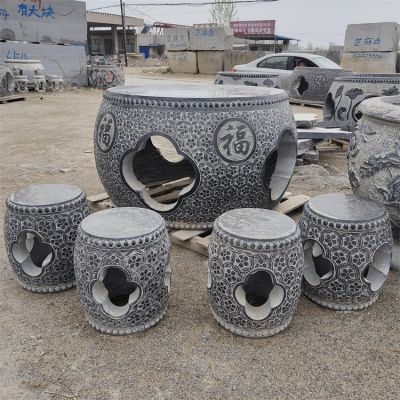 花纹镂雕圆桌凳石雕