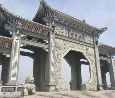景区南天门大型复式建筑斗拱石雕牌坊