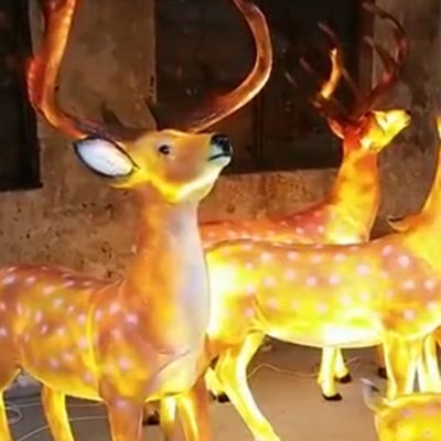 玻璃钢灯光梅花鹿博鱼网页版 城市街道摆放亮化动物小品