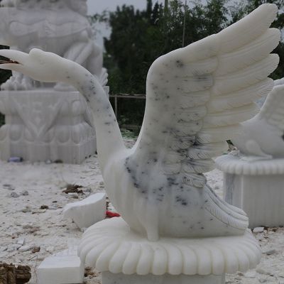 花园广场大理石飞翔博鱼网页版