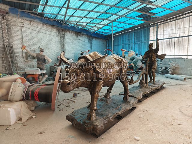 农夫和牛——玻璃钢仿铜耕地牛博鱼网页版