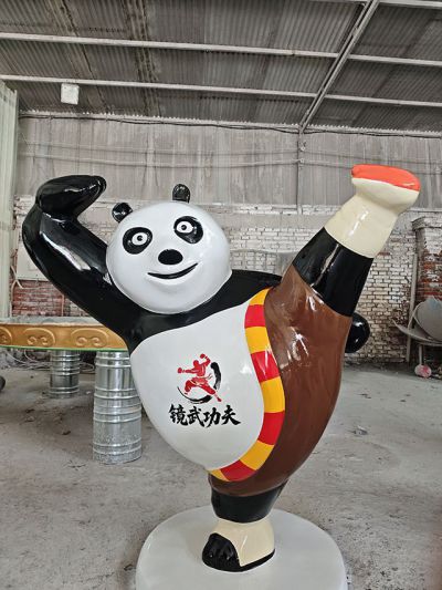 踢腿熊猫玻璃钢卡通功夫熊猫博鱼网页版