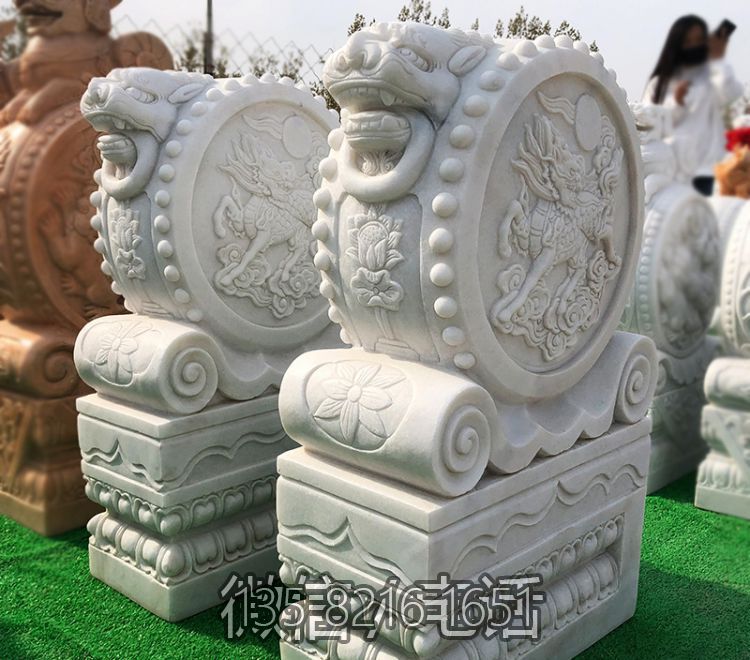 汉白玉大理石门墩抱鼓石