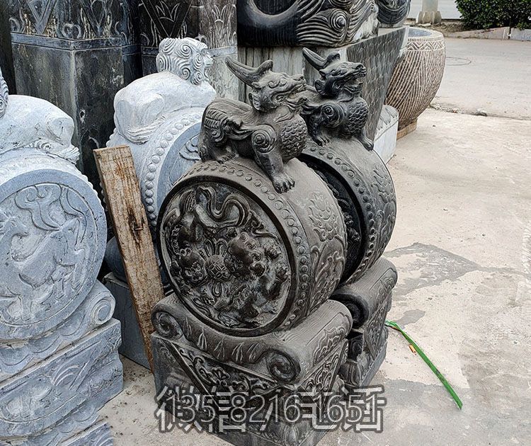 别墅庭院大门抱鼓石门墩