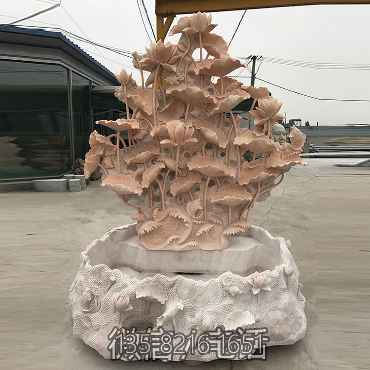 莲花荷花池晚霞红石雕流水养鱼池景观石雕