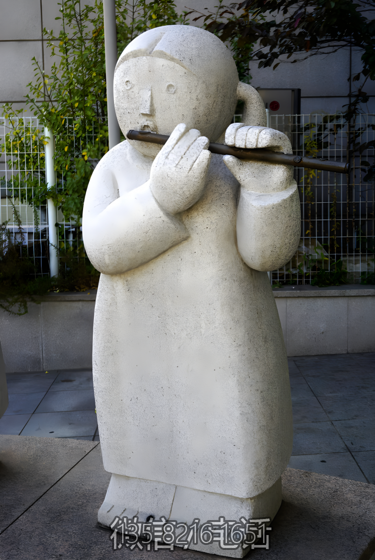 园林户外石雕吹笛子的女孩博鱼网页版