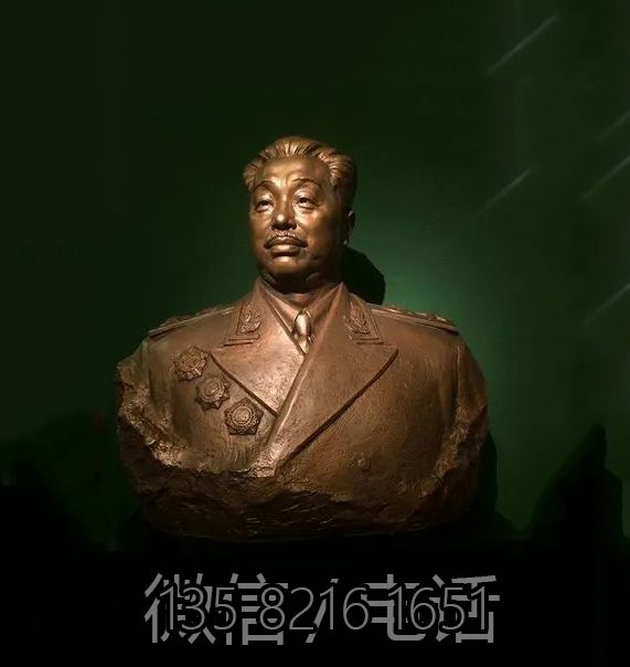 园林户外玻璃钢仿铜十大元帅贺龙博鱼网页版